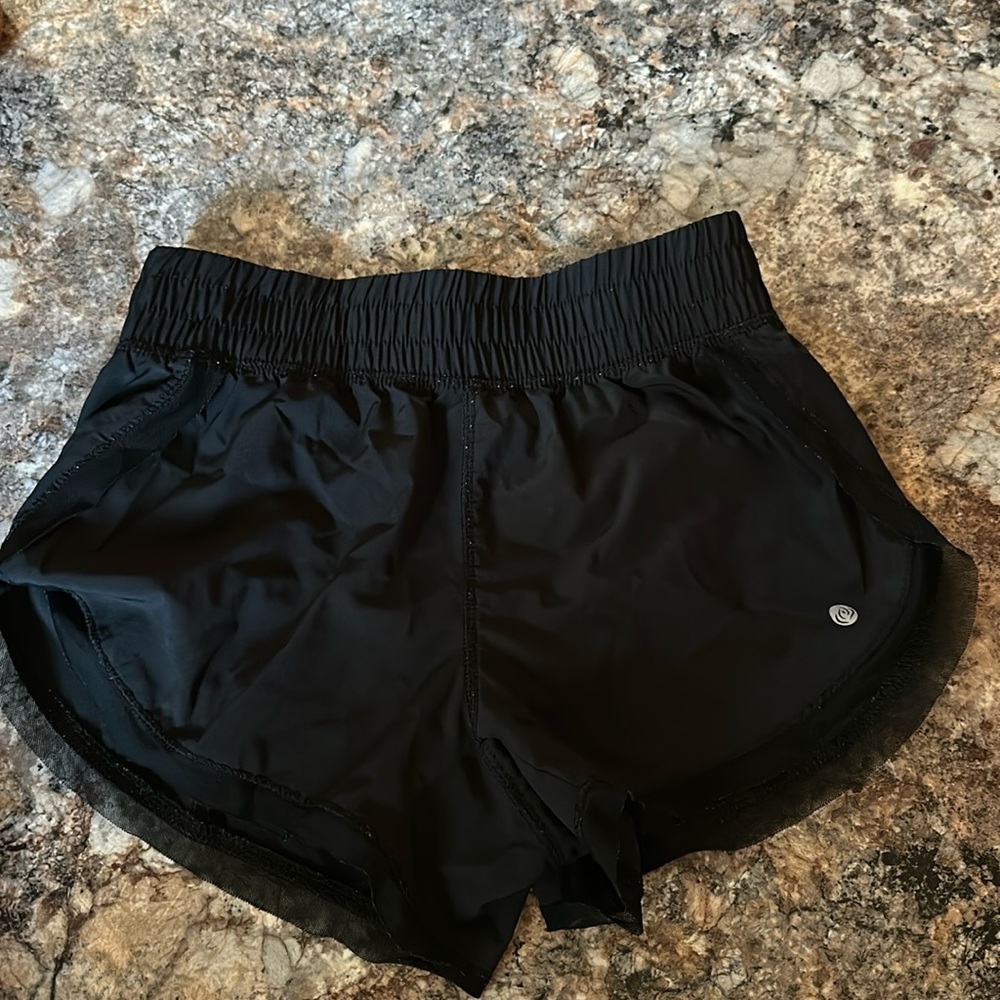 Apana shorts